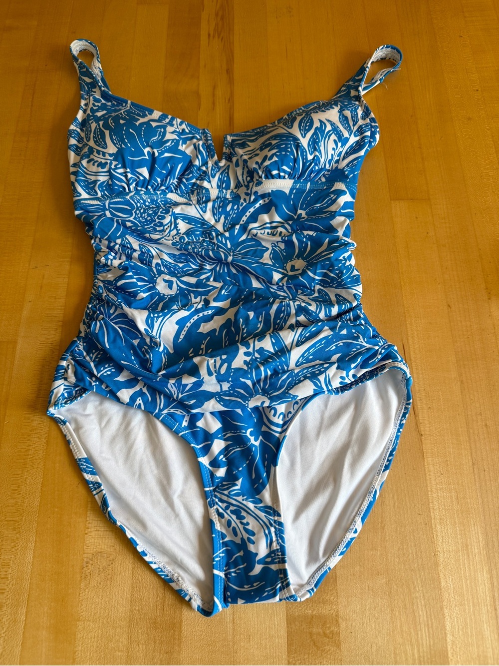 NEW 🌴Anne Cole Midnight V-Wire Blue Floral Shirred One Piece Swimsuit NWOT Sz 8 - Picture 4 of 9